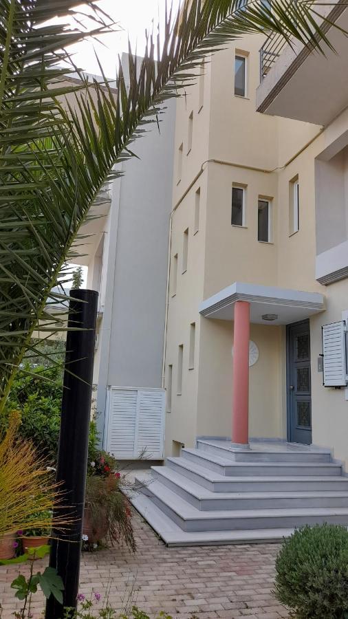 Akrata Rose Garden Apartments I Paralia Akratas Eksteriør bilde