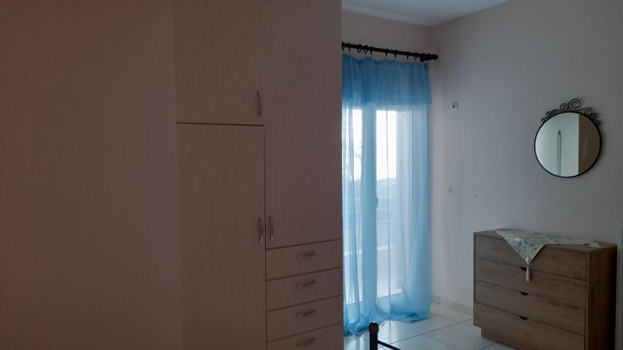 Akrata Rose Garden Apartments I Paralia Akratas Eksteriør bilde