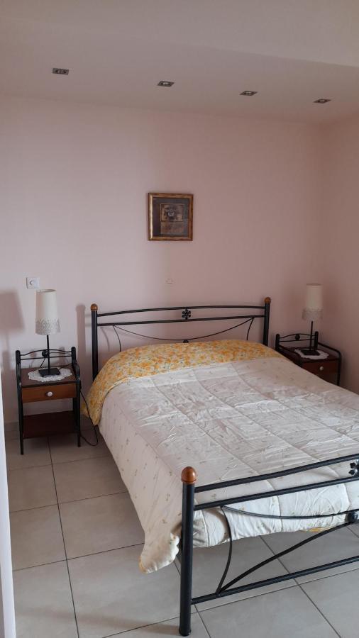 Akrata Rose Garden Apartments I Paralia Akratas Eksteriør bilde